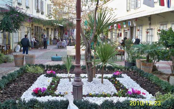 Abacıoğlu Hanı: Kemeraltı’nın Tarihî Hanı