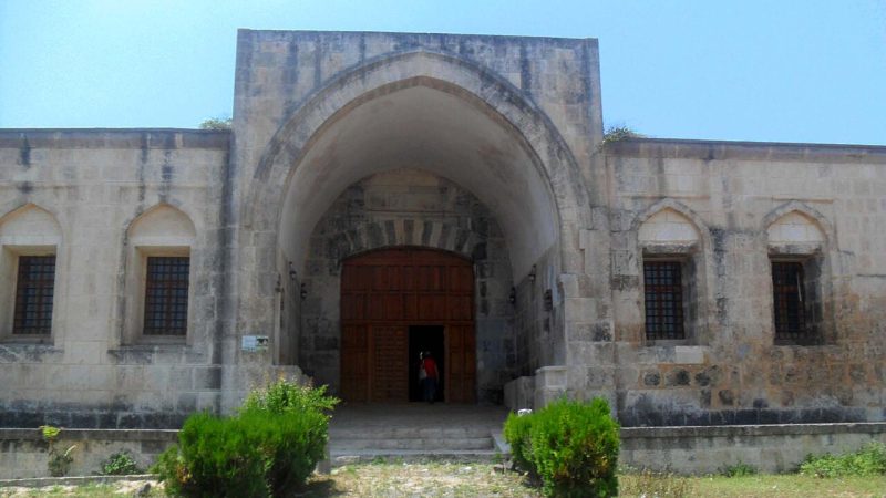 Kurtkulağı Kervansarayı – Adana Gezilecek Yerler