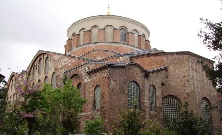 Aya İrini Müzesi: Topkapı Surları İçindeki Bizans Kilisesi
