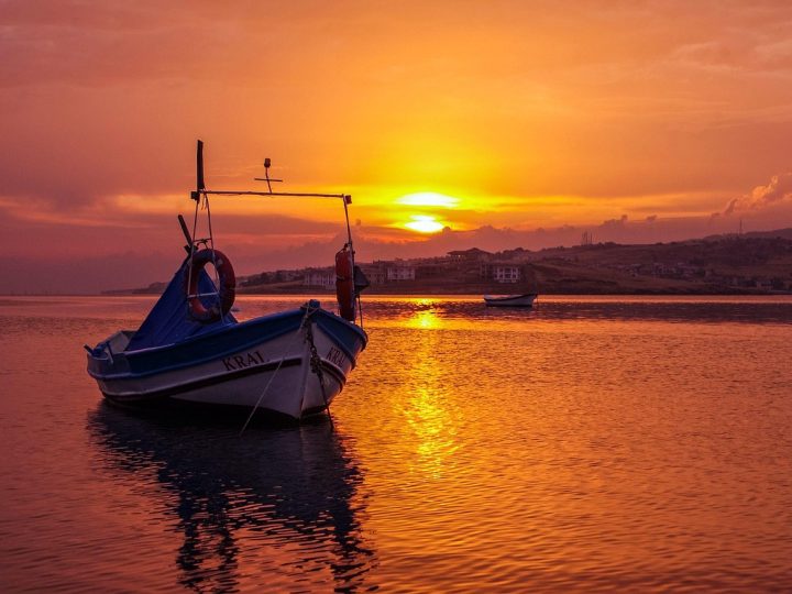 Ayvalık Tatil Rehberi: Görülecek Yerler, Yemekler ve Konaklama Önerileri