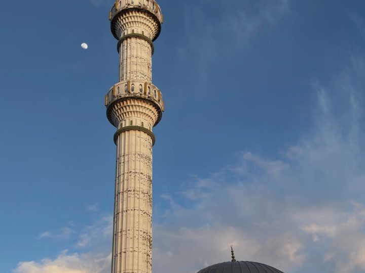 Belenardıç Köyü Camii: Tavas İlçesinin Tarihî Camisi