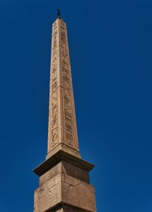 Bingöl Mürsel Paşa Abidesi anıt