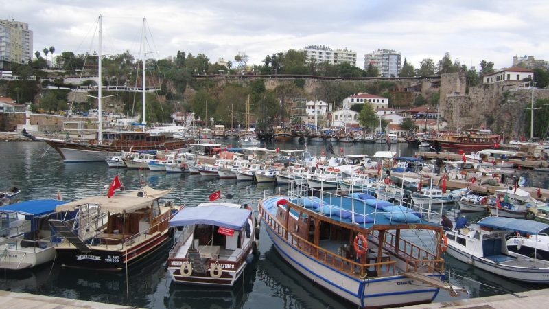 Bozburun: Marmaris’in Sakin Yelkenci Cenneti