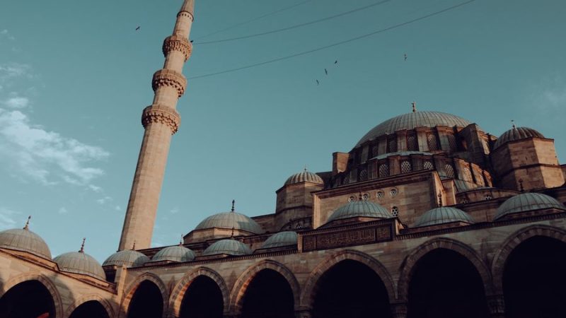 Buğday Pazarı Medresesi: Ticaret ve İlmin Buluştuğu Yer