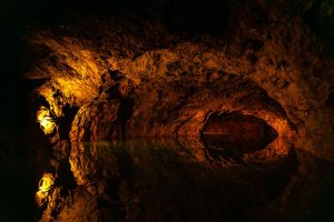 Burdur İnsuyu Mağarası