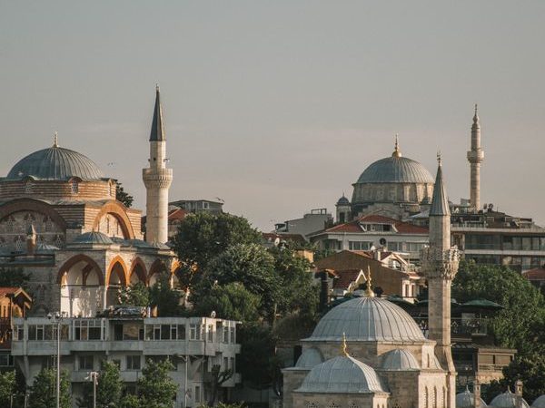 Panagia Pontobasilissa Kilisesi: Kemerli Tarihi Kilise