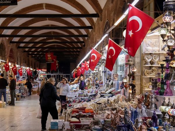 Koza Han: İpek Ticaretinin Kalbi