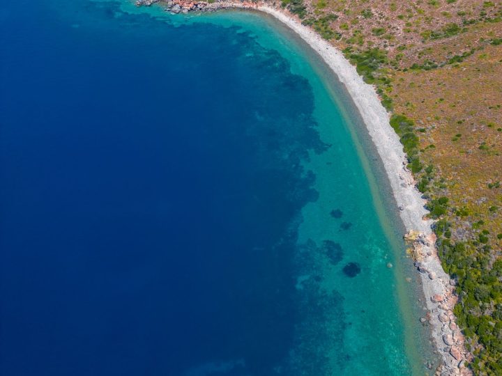Gökçeada’da konaklama: Türkiye’nin en büyük adasında tatil