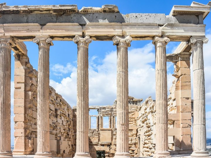 Didim ve Apollon Tapınağı: Kehanetlerin Kutsal Diyarı