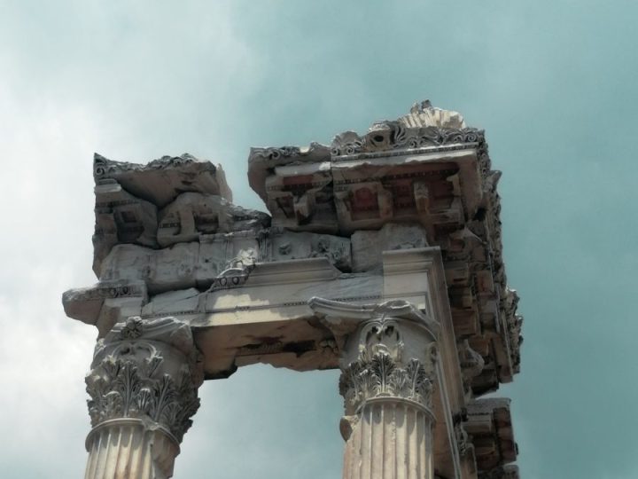 Herakleia Salbace Antik Kenti: Tarihin Sessiz Tanığı