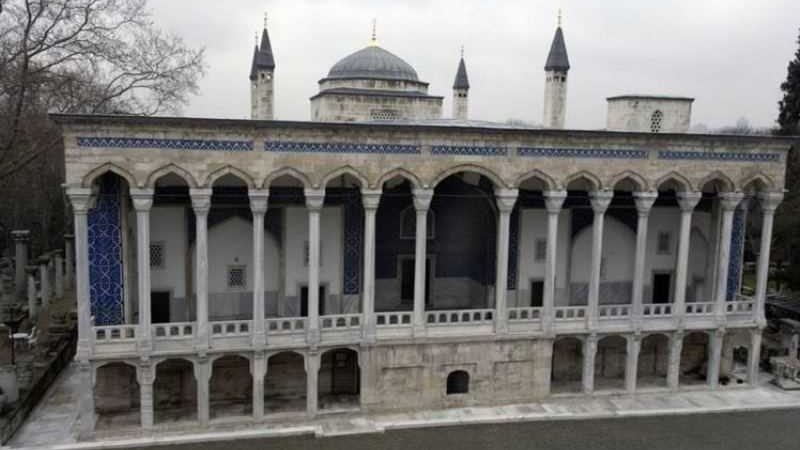 Çinili Köşk: Fatih Döneminden Kalma Çini Şaheseri