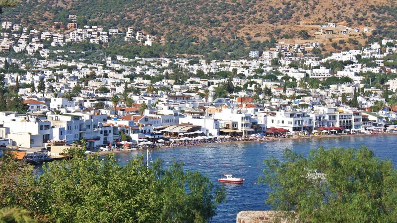 Kuşadası: Ege’nin Canlı Tatil Cenneti