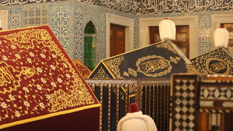 Niyazi Baba Türbesi: halkın sevgiyle andığı ziyaret yeri