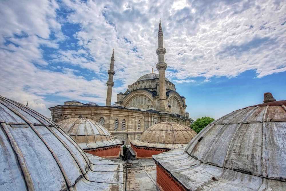 Nuruosmaniye Camii