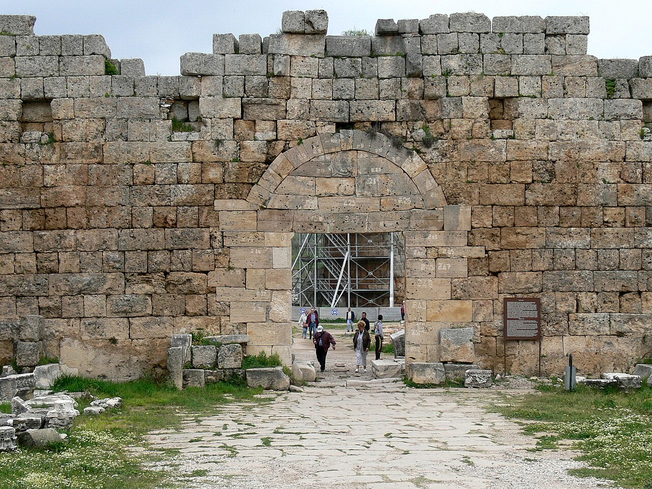 Perge Antik Kenti