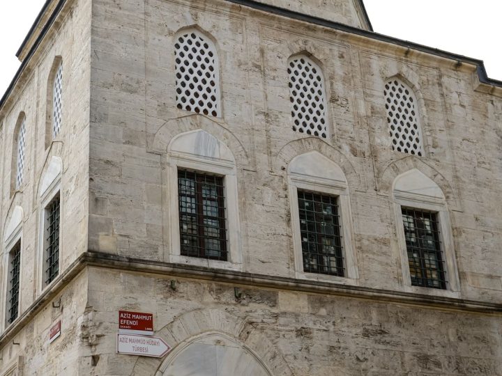 Rüstem Paşa Kervansarayı
