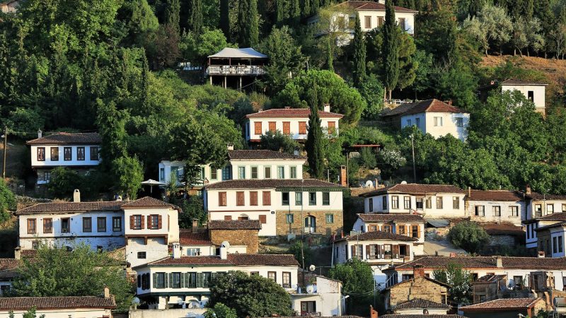 Şirince Köyü Tatil Rehberi: Görülecek Yerler, Yemekler ve Konaklama Önerileri