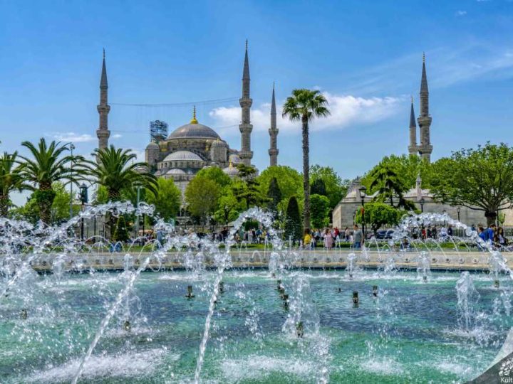 İstanbul Camileri ve İbadet Yerleri: Gezilecek Tüm Mabetler (Tam Liste)