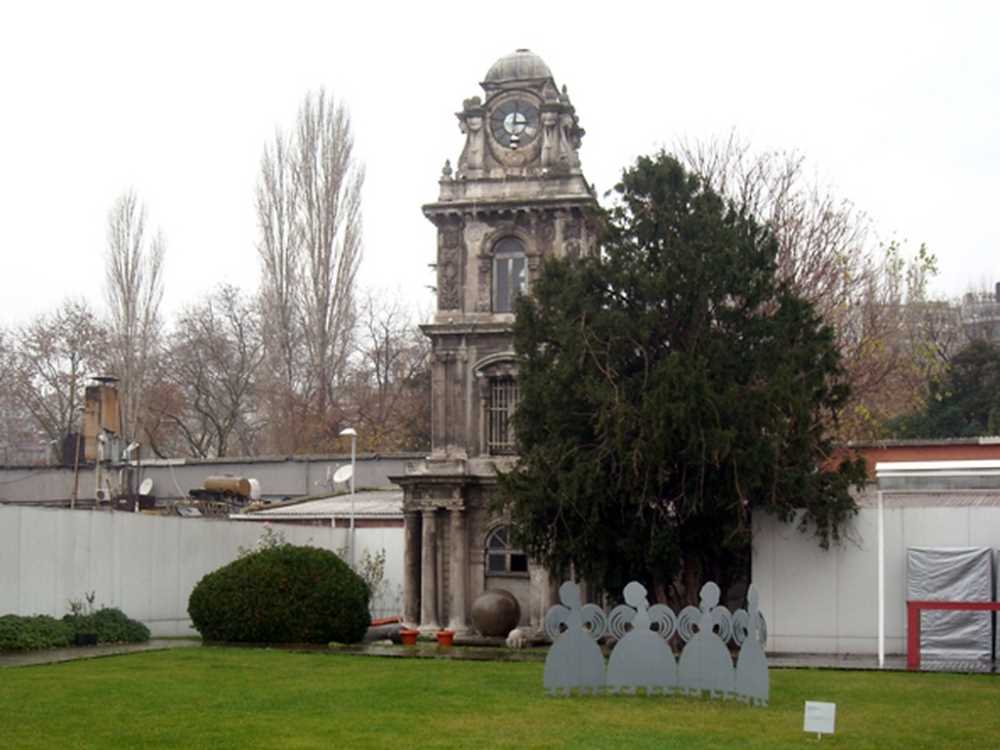 Tophane Saat Kulesi