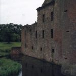 Caerlaverock Kalesi ve su hendeği
