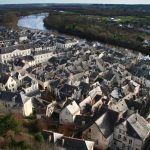 Chinon Kalesi ve Vienne vadisi