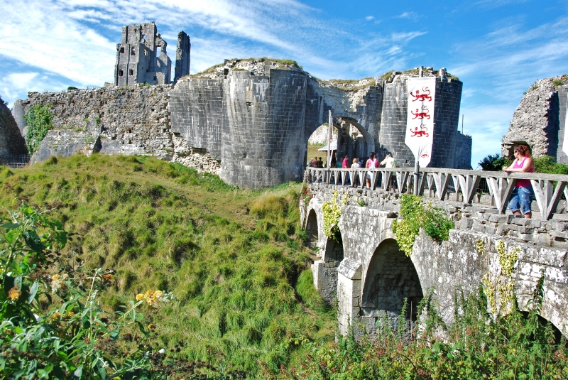 Corfe Kalesi köprüsü