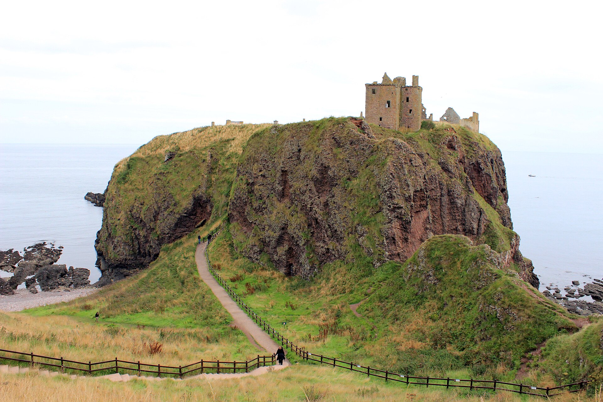 Dunnottar Kalesi ve Kuzey Denizi