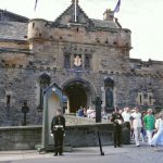 Edinburgh Kalesi kapısı