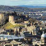 Edinburgh Kalesi ve volkanik kaya