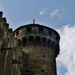 Fénis Kalesi kulesi