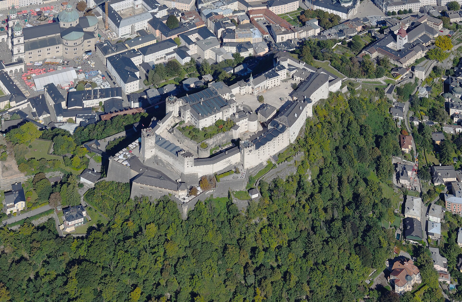 Hohensalzburg Kalesi havadan
