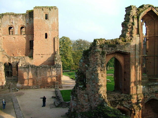 Kenilworth Kalesi tepeden manzara