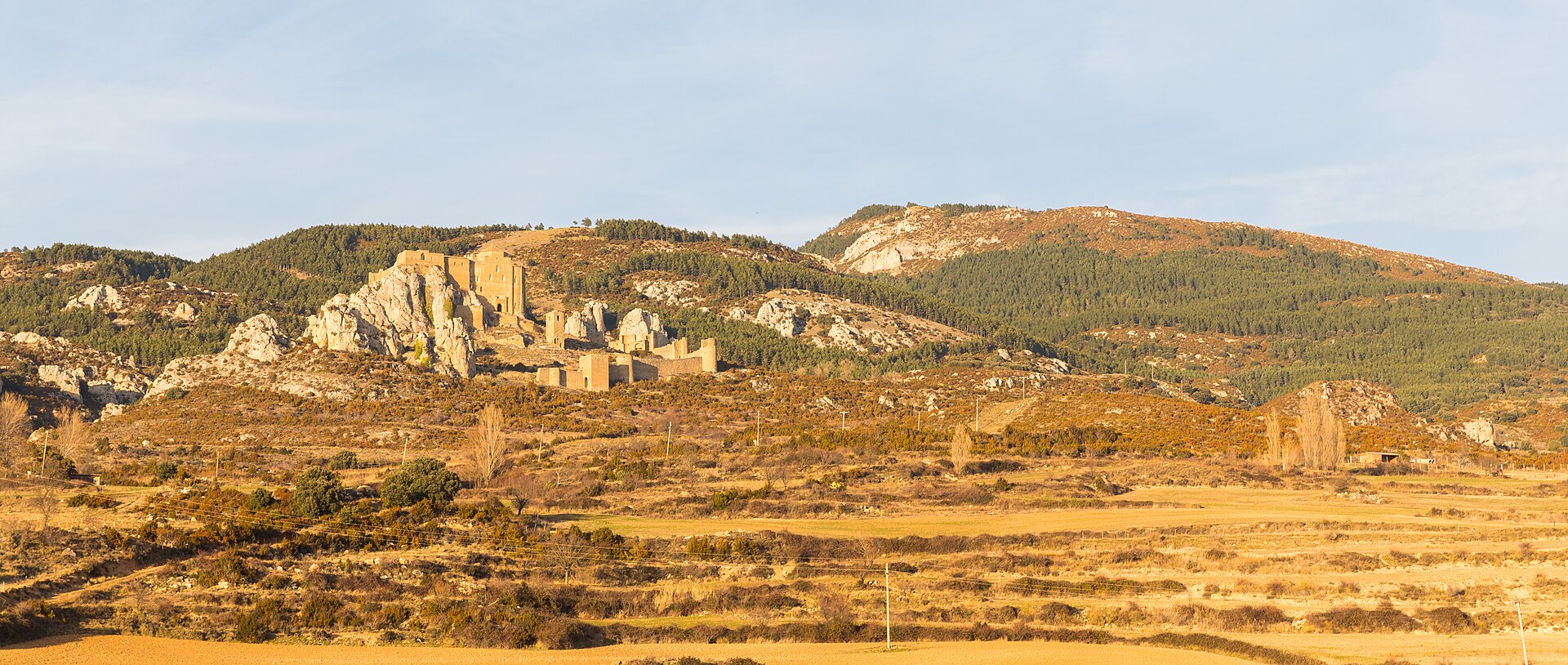 Loarre Kalesi ve Huesca ovası
