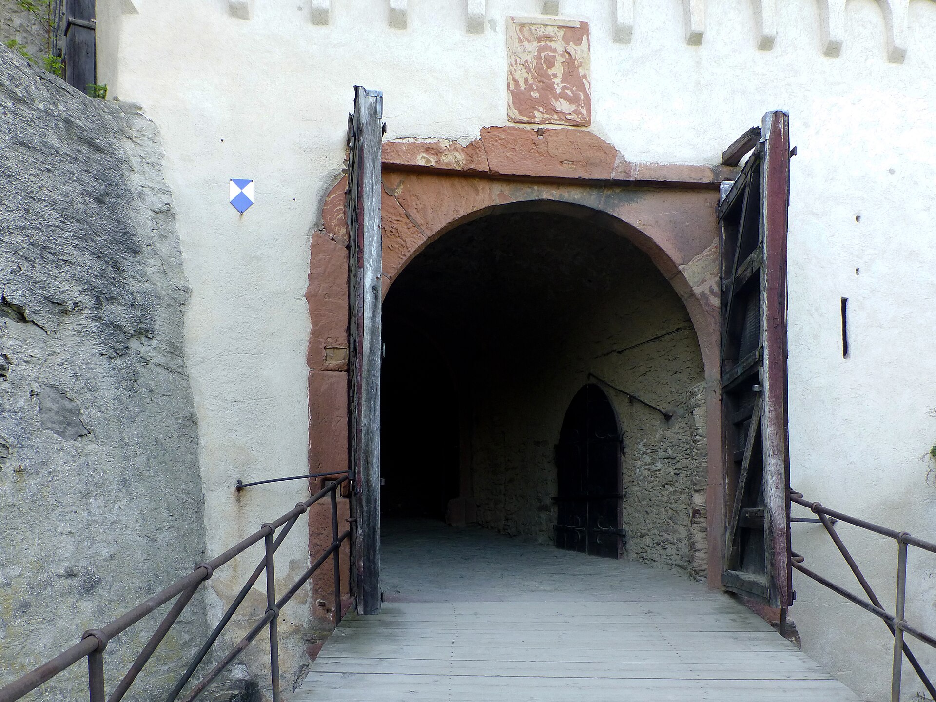 Marksburg asma köprü kapısı