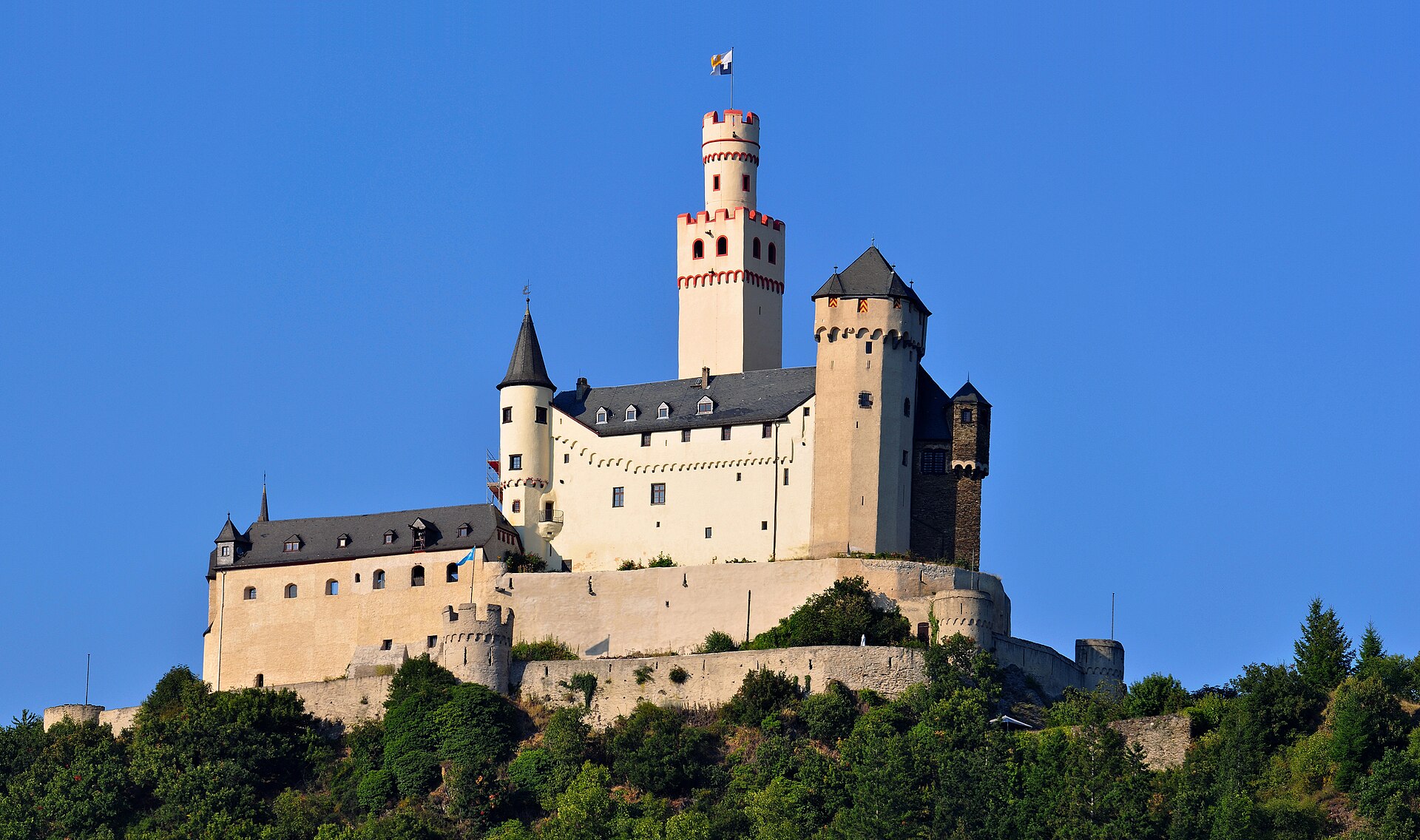 Marksburg ve Braubach