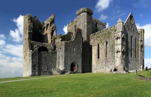 Rock of Cashel genel görünüm