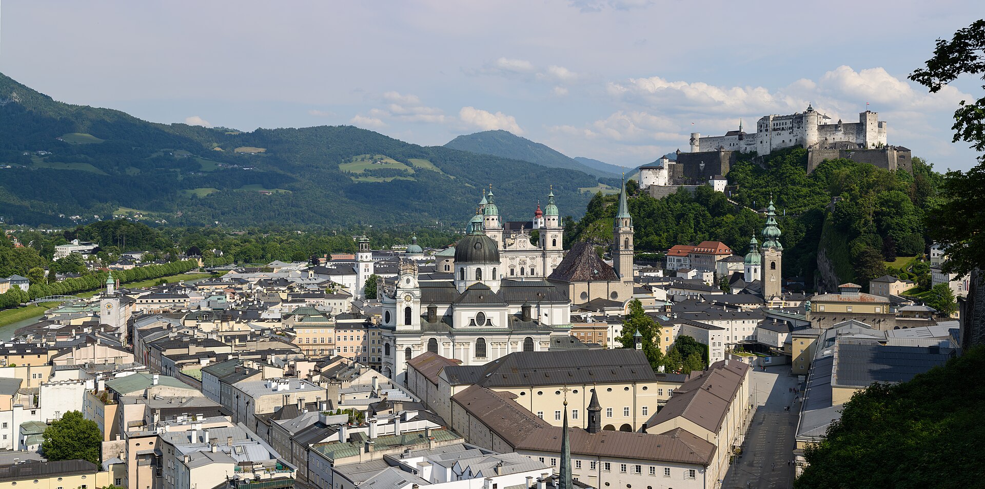 Salzburg eski şehir panoraması