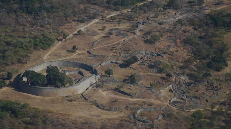 Büyük Zimbabve: Afrika’nın Harçsız Taş Şehri
