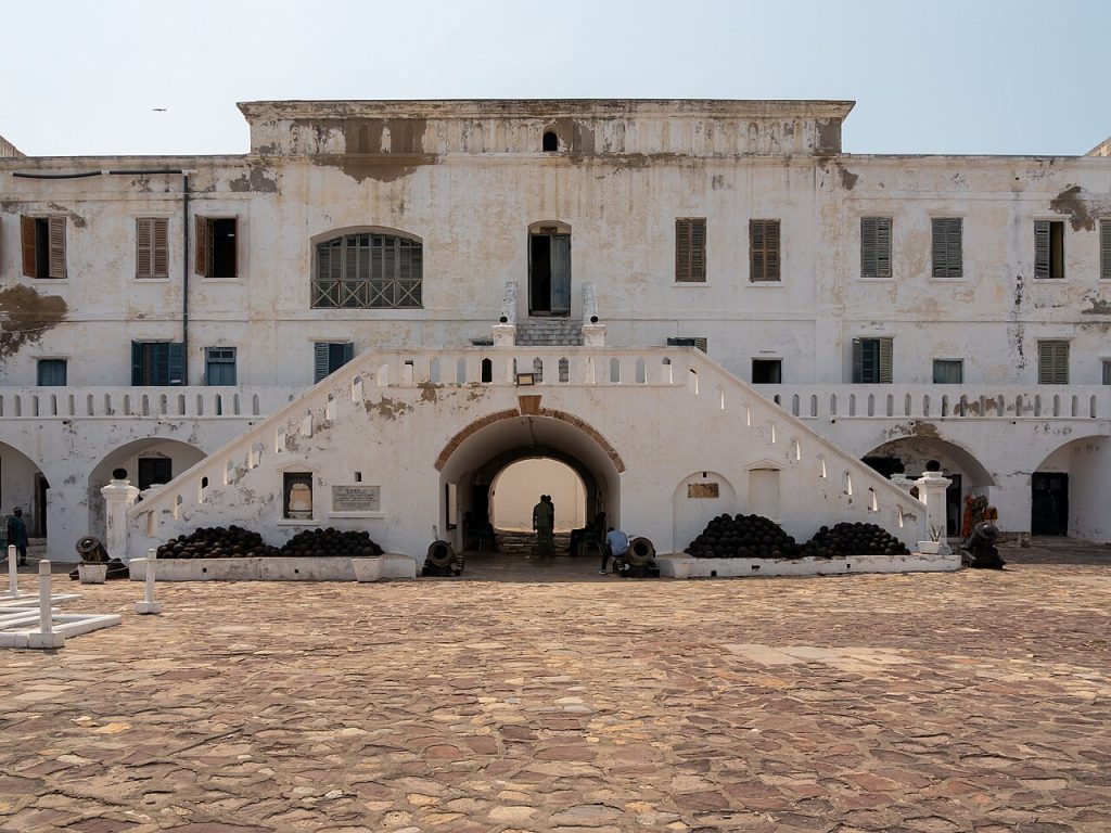 Cape Coast Kalesi cephesi
