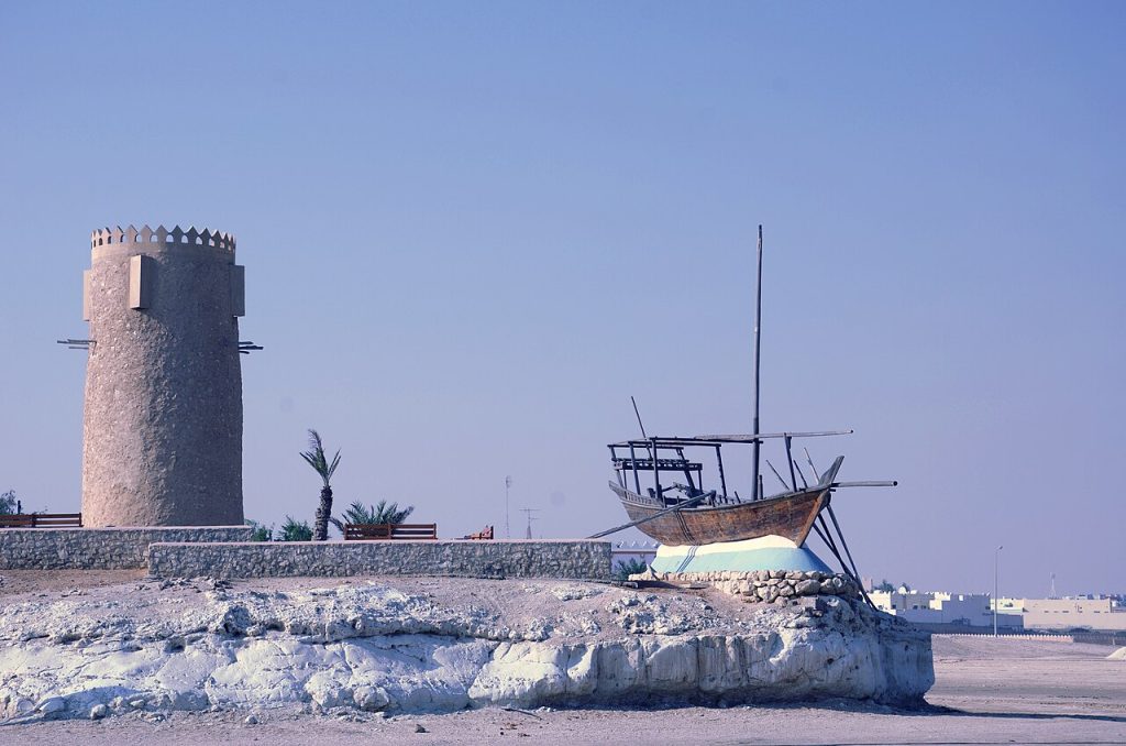 El Hor kulesi ve dhow