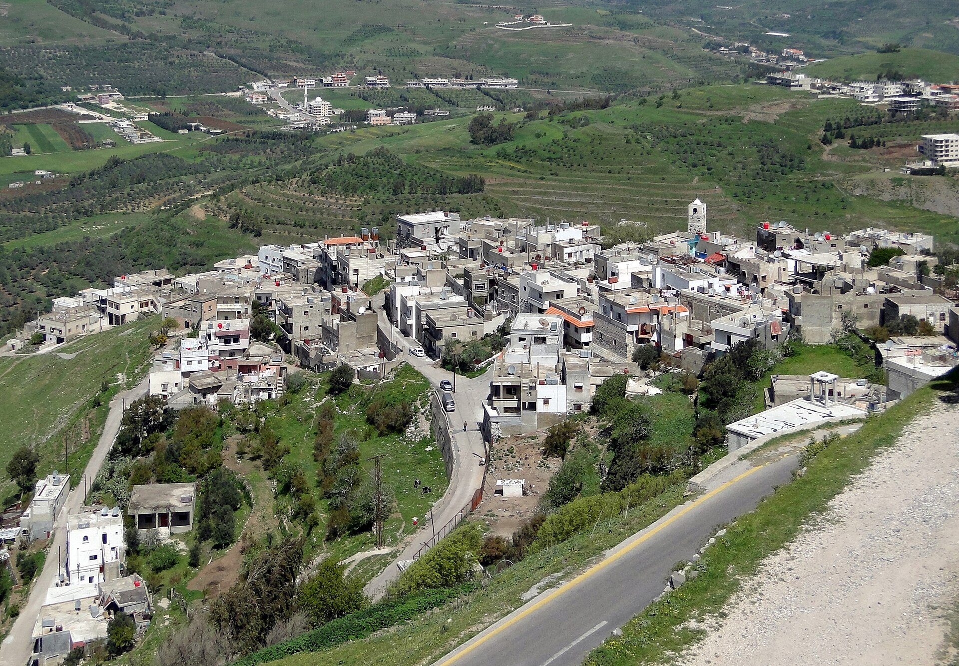 El-Husn köyü ve Krak des Chevaliers