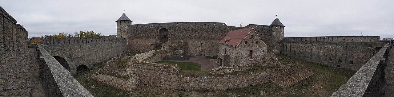 İvangorod Kalesi panoraması