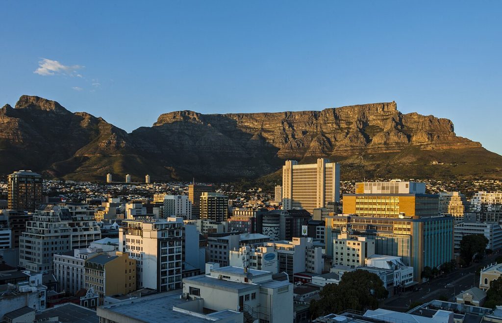 Masa Dağı ve Cape Town