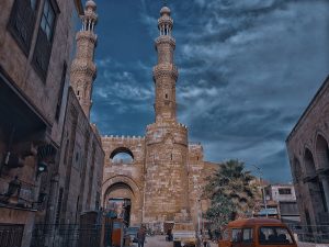 Bab Zuveyle ve minareleri, Kahire
