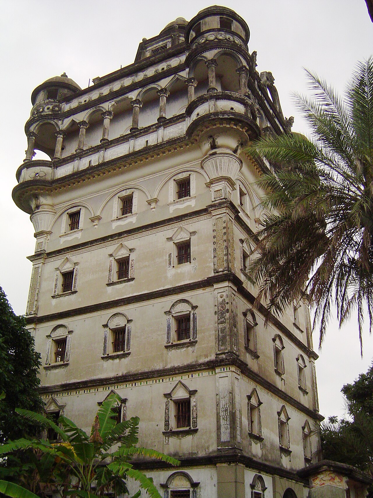 Ruishi Lou, Kaiping'in en yüksek diaolousu