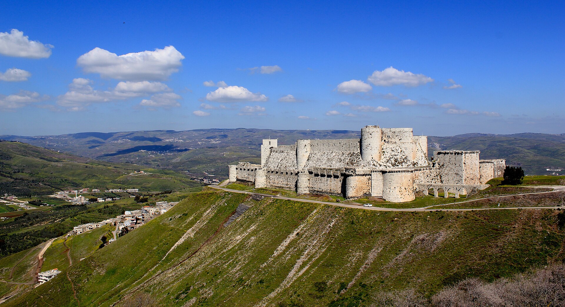 Krak des Chevaliers ve çevresi