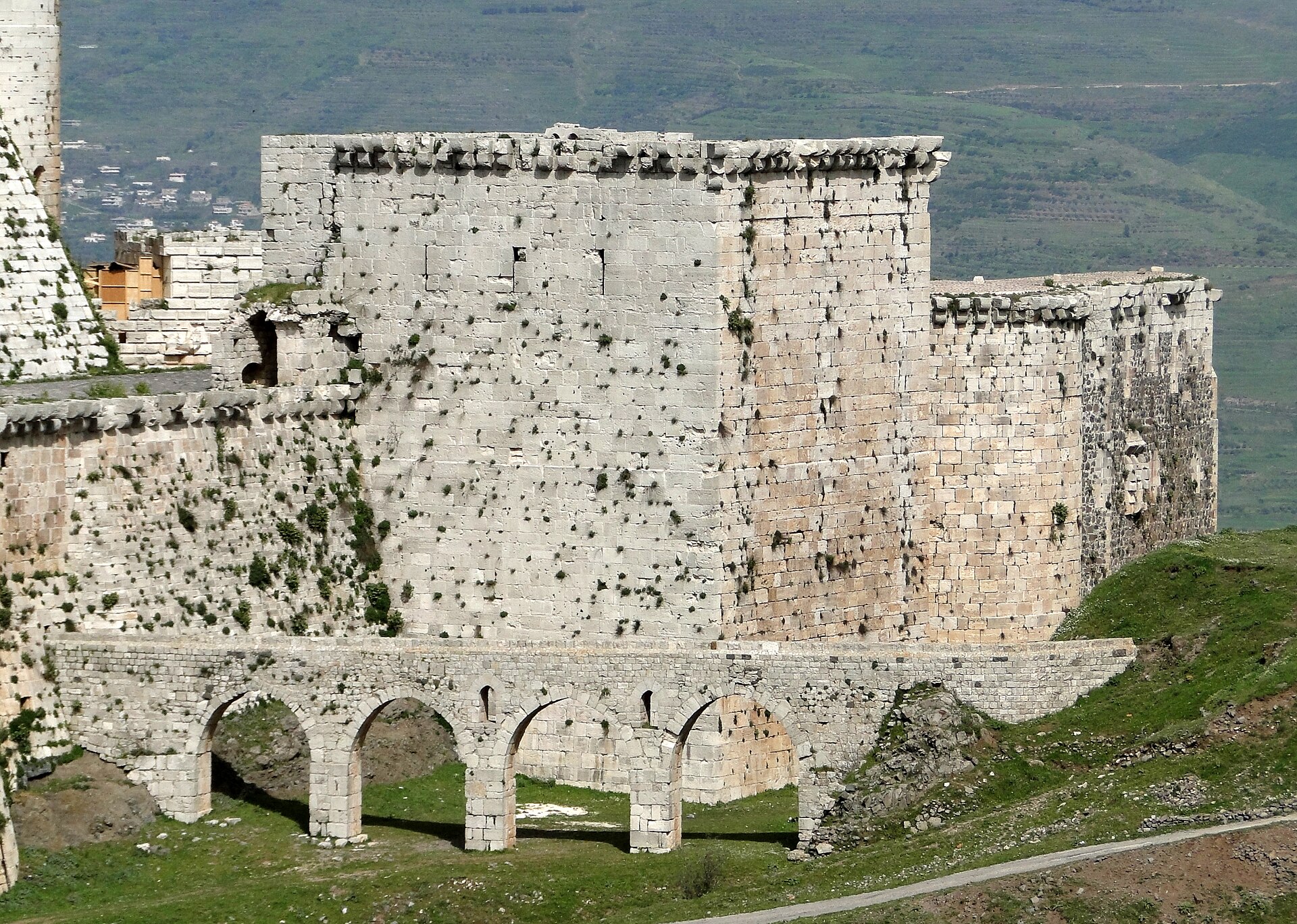 Krak des Chevaliers su kemeri