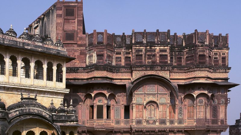 Mehrangarh Kalesi: Mavi Şehrin Üzerindeki Güneşin Kalesi