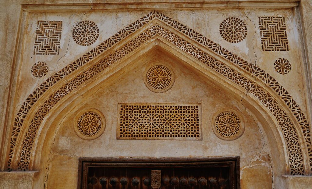 Şeyh İsa bin Ali Evi ahşap kapısı