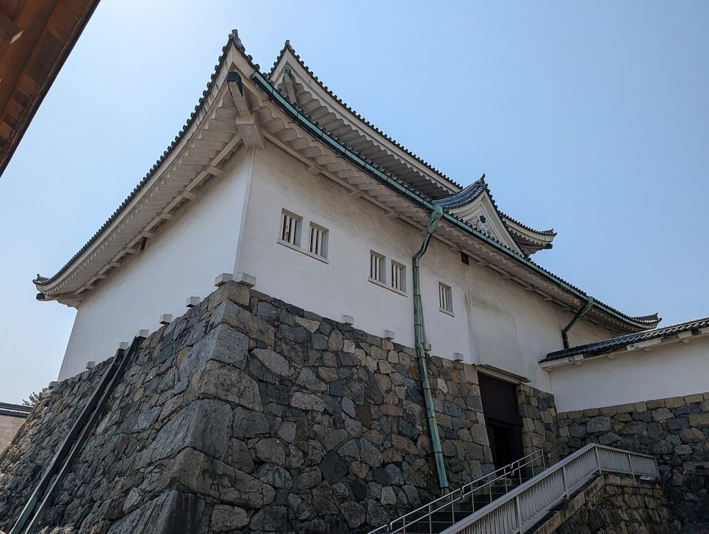 Nagoya Kalesi taş duvarlar